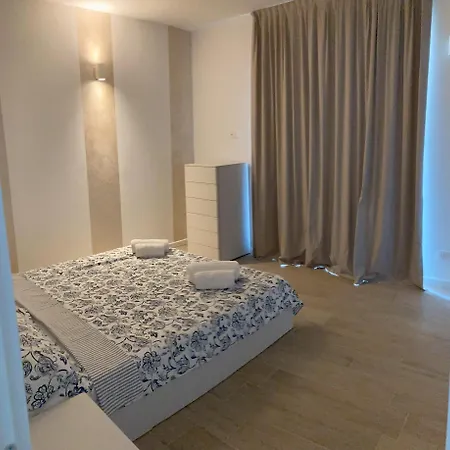 Apartment La Perla *