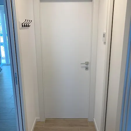 La Perla Apartment *